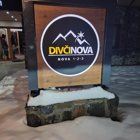 Jagodic Lux Divcibare
